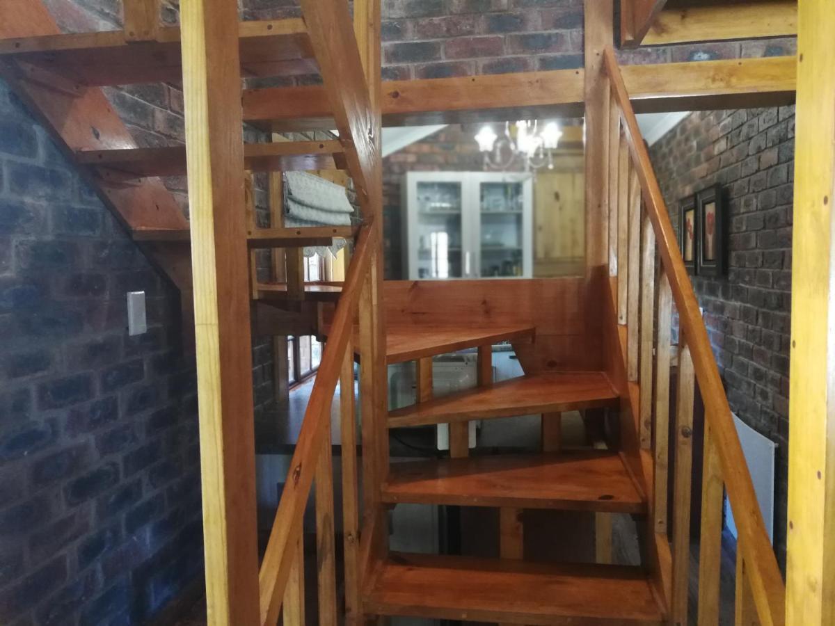 Clarens Cottages Buitenkant foto